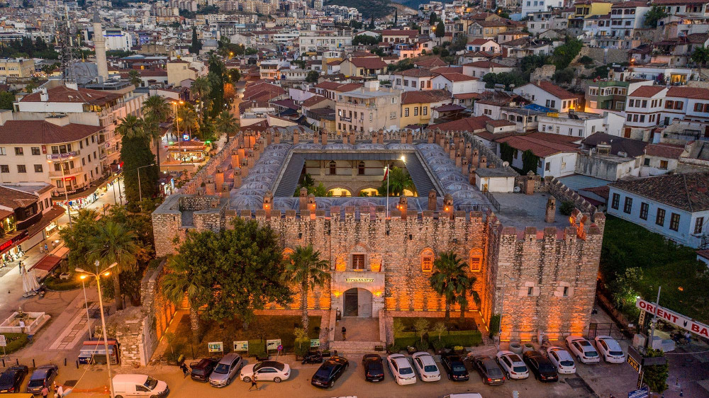 KUŞADASI